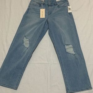 Vince Camuto Cropped Straight Leg Blue Jeans